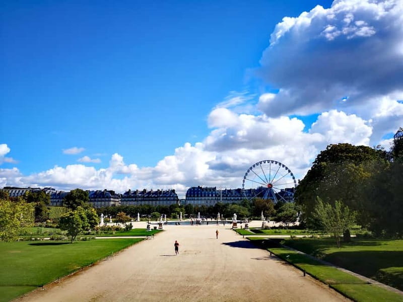 Paris: private city tour with seine river cruise - The Seine River cruise: ticket flexibility plus guided audio