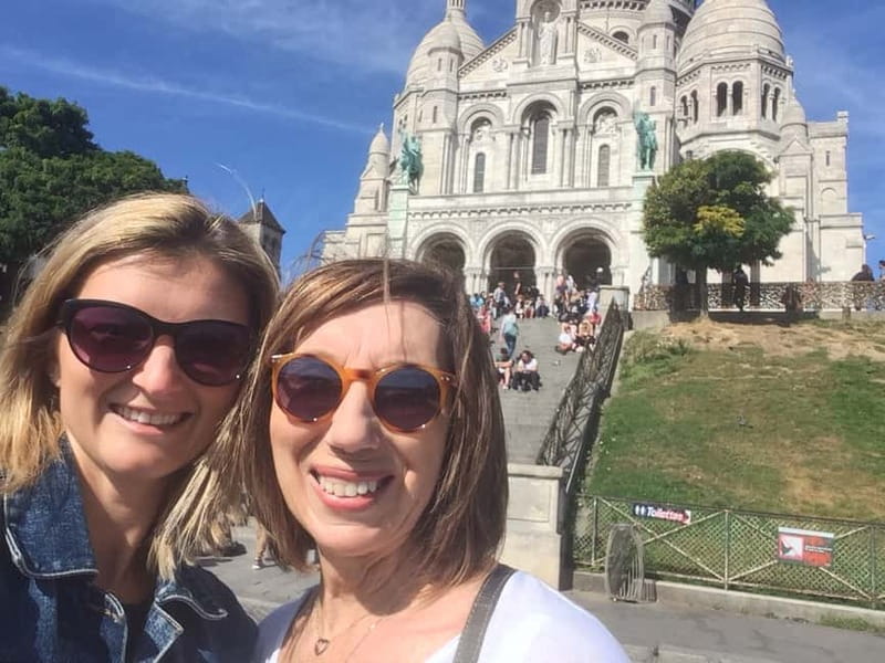 Paris: Private Custom Highlights and Gems Tour with a Local - Why a private custom Paris walk beats the checklist