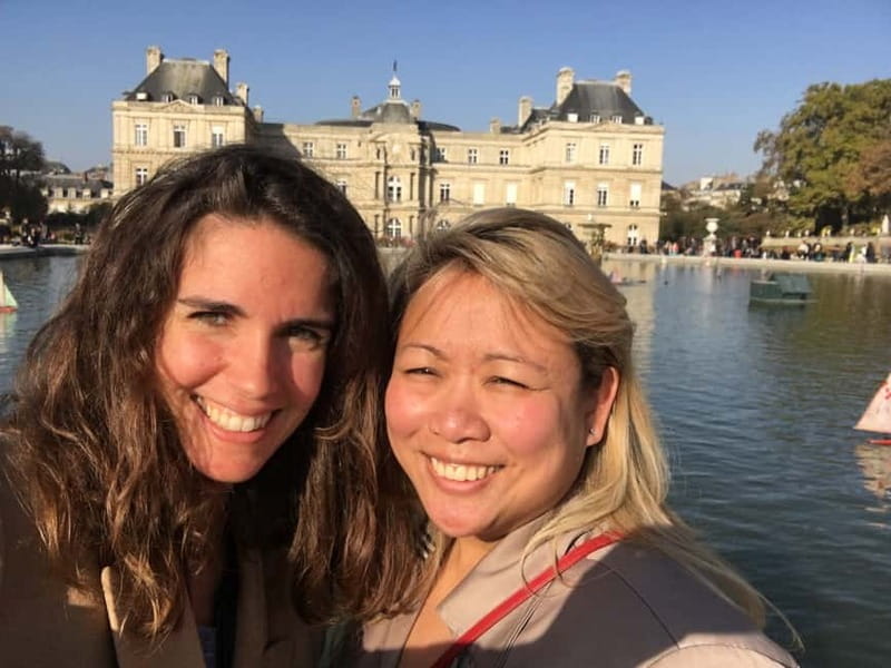 Paris: Private Custom Highlights and Gems Tour with a Local - Meeting at Colonne Vendôme and building your walking plan