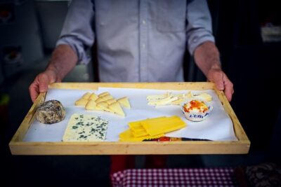 Paris Private Food Tour – Taste 8+ French Classics in Le Marais - Stop at 11 Rue François Miron: medieval houses first