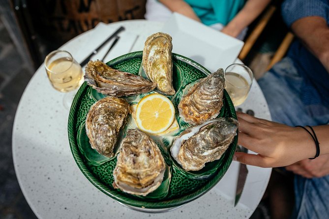 Paris Private Food Tour with 6 or 10 Tastings - Private guide value: personalization is the win, but execution is the variable