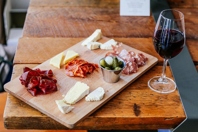 Paris Private Food Tour with 6 or 10 Tastings - Price value: when $140.34 per person feels fair (and when it doesn’t)