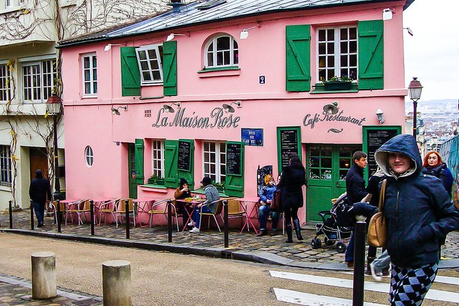 Paris Private Food Tour with your Friendly Local Guides - Champ de Mars: Eiffel Tower views plus picnic-style bites