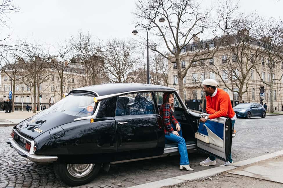 Paris: Private Guided City Tour in a Traction Avant or DS 21 - The Route That Gives You Bearings Fast