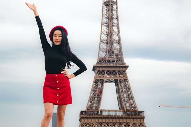 Paris Private Guided Professional Photoshoot - Getting your photos to look great fast (48 hours)