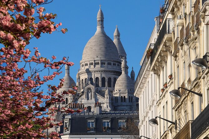 Paris Private Montmarte Tour : Sacre Coeur with Expert Guide - How the itinerary builds momentum from Moulin Rouge to Sacré-Cœur