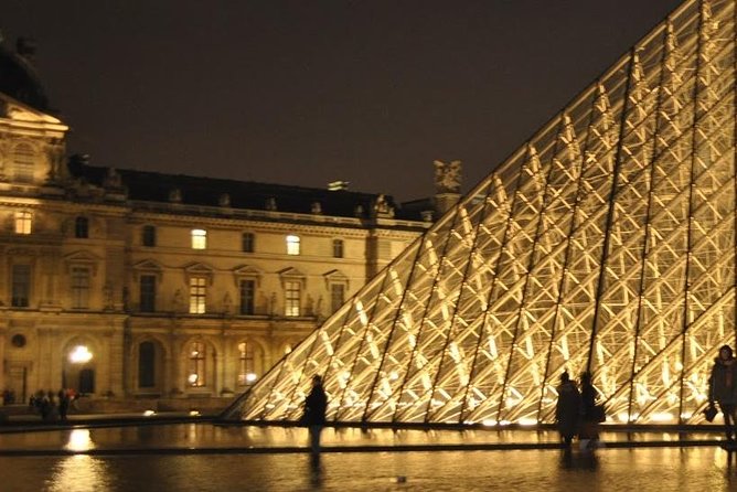 Paris Private Night Tour with River Cruise and Champagne Option - French Academy and the Eiffel Tower sparkle timing
