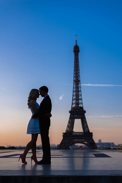 Paris : Private Professional Photoshoot at the Eiffel Tower - Key highlights worth your attention