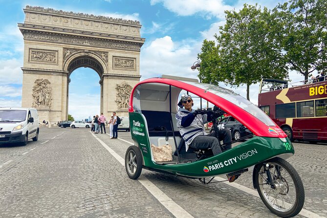 Paris Private Sightseeing Guided Tour by Electric Rickshaw - Why an electric rickshaw makes sense for Paris sightseeing