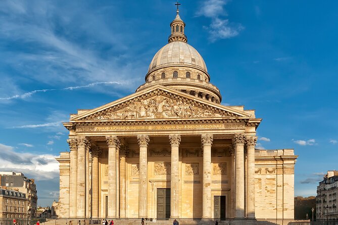 Paris Private Sightseeing Guided Tour by Electric Rickshaw - Should you book the Paris private electric rickshaw tour?