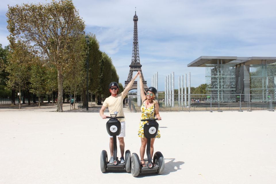 Paris: Private Sightseeing Segway Tour - Invalides: starting with Dôme des Invalides and the monuments mood