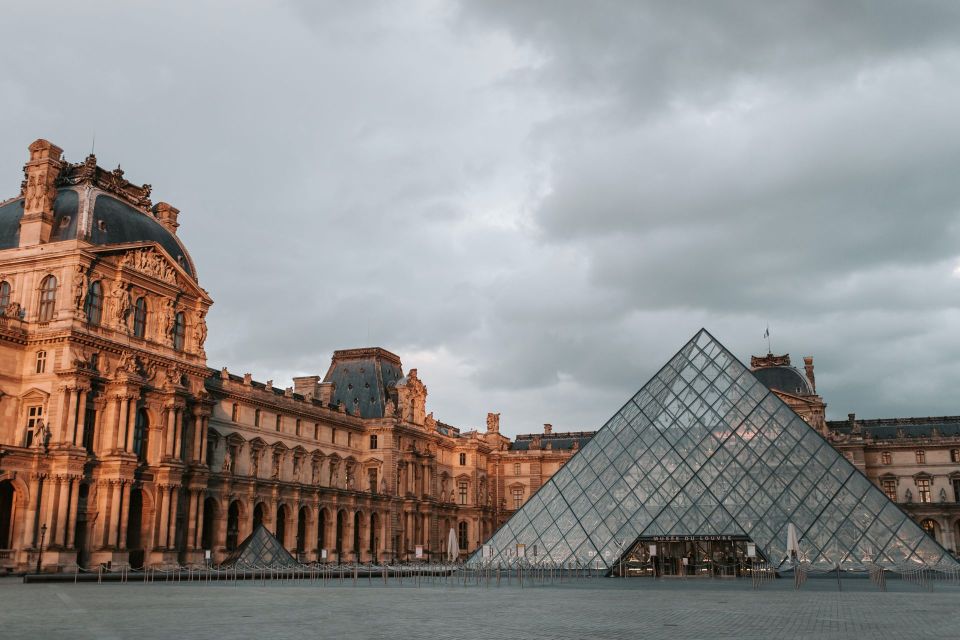 Paris: Private Skip-the-Lines Orsay and Louvre Museum Tour - Key things that make this tour work