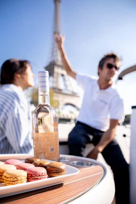 Paris: Private Small Boat Cruise with Rosé and Macarons - Who should book this Seine cruise (and who might want to pass)