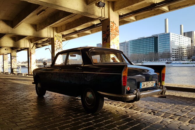 Paris Private Tour by Vintage Car with Wine Tasting - FAQ