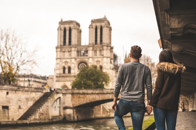 Paris Private Tour to Louvre Museum & French Crepes - Hôtel de Ville and Centre Pompidou only if you pick the Full Option