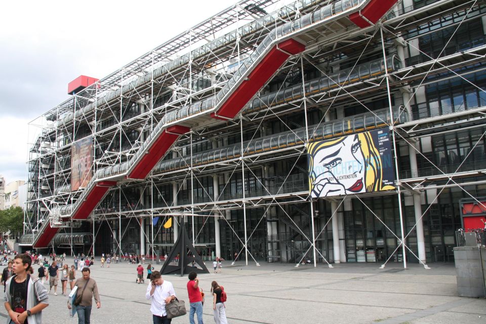 Paris: Private Tour with a Local Guide - Louvre area and Galeries Lafayette: art and design for people who move fast