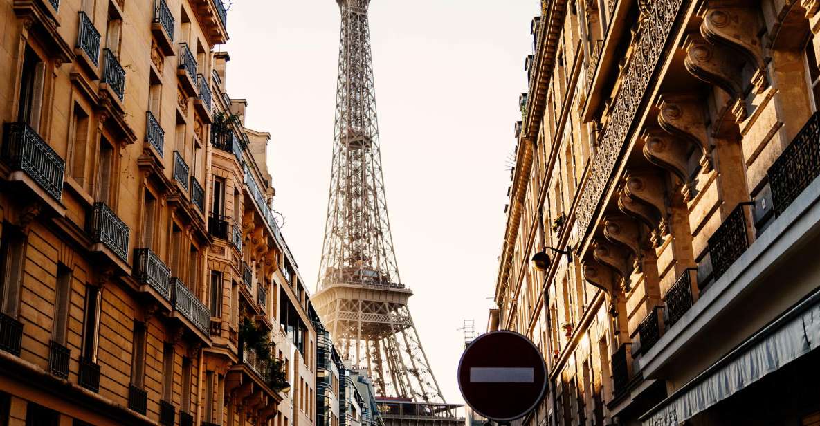 Paris: Private Tour with Locals – Highlights & Hidden Gems - The main route: Louvre area, then Palais Royal