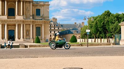 Paris: Private Vintage Sidecar Tour with Hotel Pickup - Door-to-Door Pickup and the Sidecar Setup in Real Life