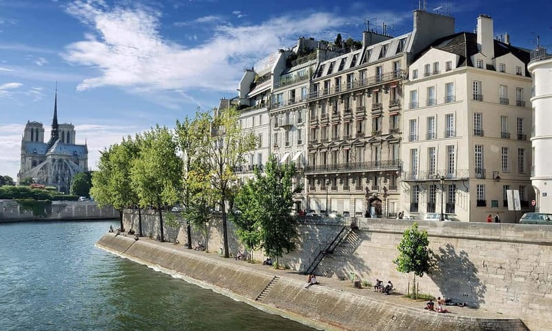 Paris - Private walking Food tour Le Marais - Saint Gervais area: chocolate and the art of the first bite