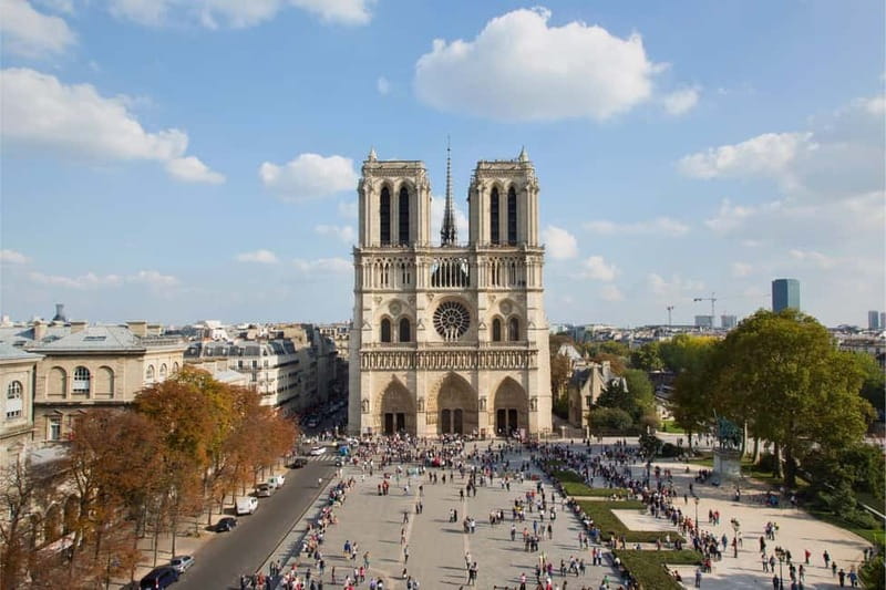 Paris: Private walking tour - Latin Quarter and Center! - La Sorbonne: why institutions shape how people live
