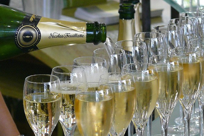 Paris Private Wine Tasting and Walk - 3:30 pm meeting and the walking rhythm you should expect