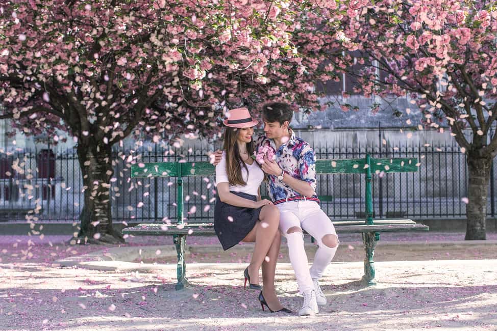 Paris Pro Photography: Best Private Photoshoot - What you actually get: high-resolution editing and a private gallery