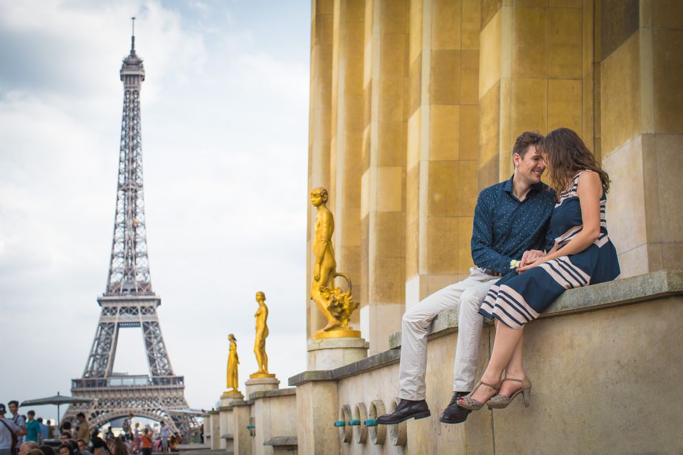 Paris Pro Photography: Best Private Photoshoot - Extra creative touches you might get