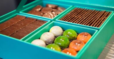 Paris: Pure Chocolate Walking Tour - A Right Bank Chocolate Walk With Real Paris Streets