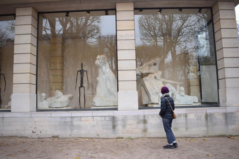Paris: Rodin Museum Guided Tour with skip-the-line tickets - The rococo building and the museum architecture that shapes the mood
