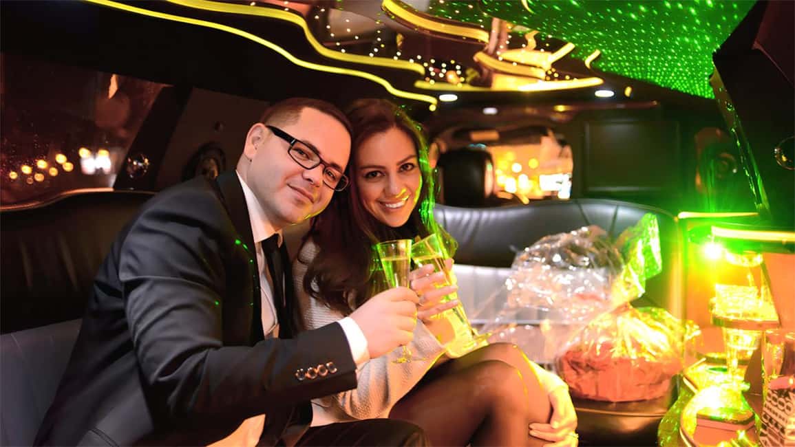 Paris: Romantic Limousine Tour - Inside The Limousine: Luxury Touches That Matter for a Night Ride
