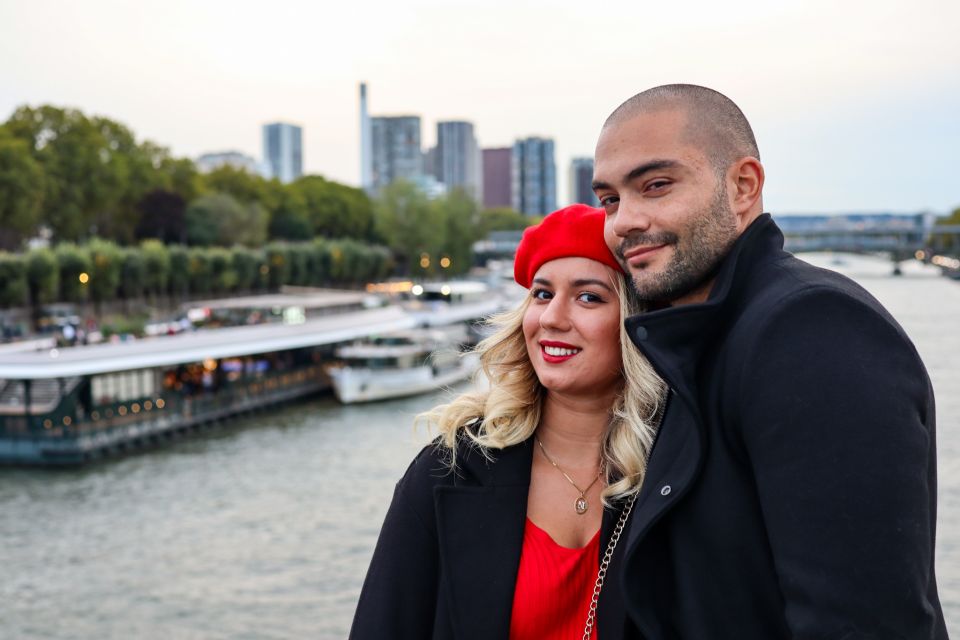 Paris: Romantic Photoshoot for Couples - Posing help that actually changes your photos