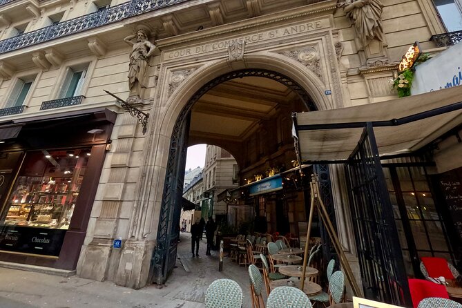 Paris Saint Germain Des Pres Walking Tour with Cruise Option - Cour du Commerce Saint Andre: cobblestones and long-gone dining