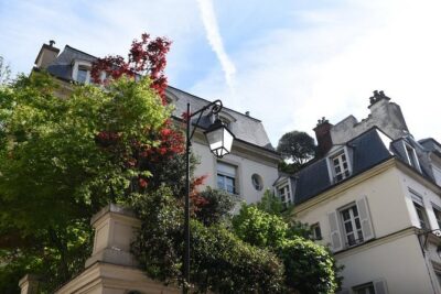 Paris Saint-Germain French Gastronomy Tasting Food Tour - Les Deux Magots: café history plus your first wave of tastings