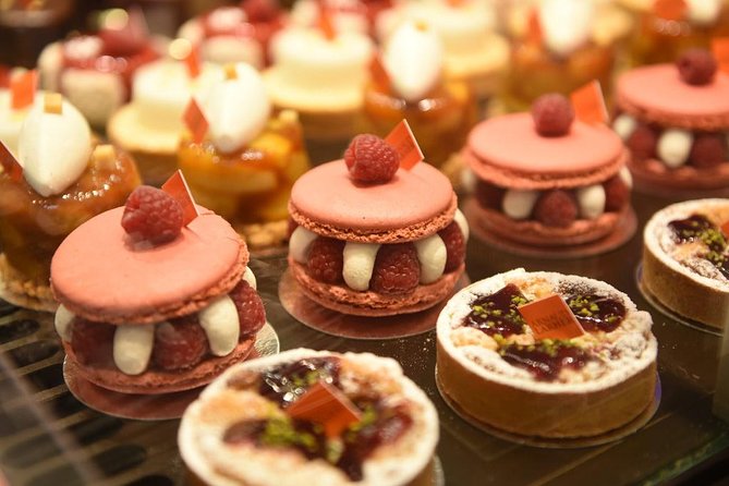Paris Saint-Germain French Gastronomy Tasting Food Tour - How the tour blends walking, seating, and wine pairings