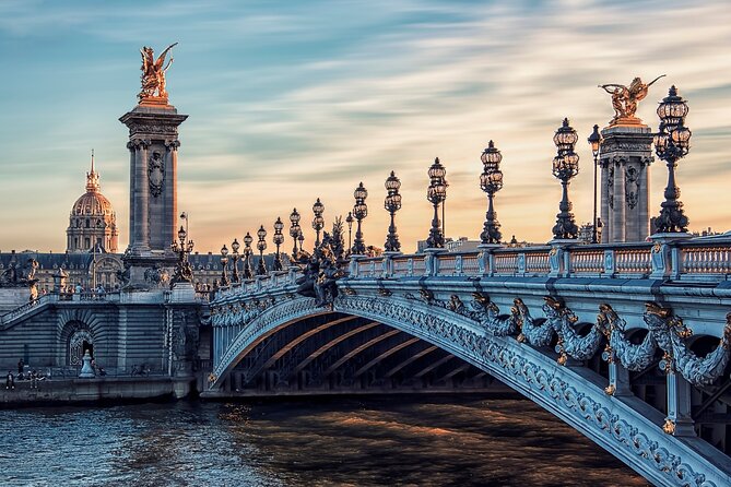 Paris Scavenger Hunt and Highlights Self-Guided Tour - Walking path and pacing: 6.2 km that adds up