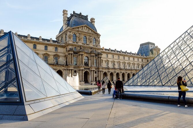 Paris Scavenger Hunt and Highlights Self-Guided Tour - Stop-by-stop breakdown without the ticket trap