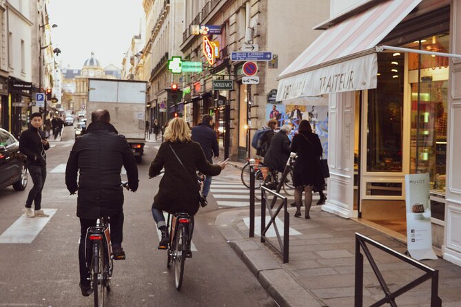 Paris: Secrets Tour on a Dutch Bike - Arenes de Lutece and Notre-Dame resilience in one ride