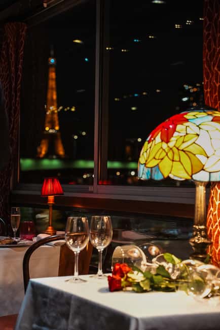 Paris: Seine River Cruise with 3-Course Dinner & Live Music - Price and value: what $182 gets you, and what to watch