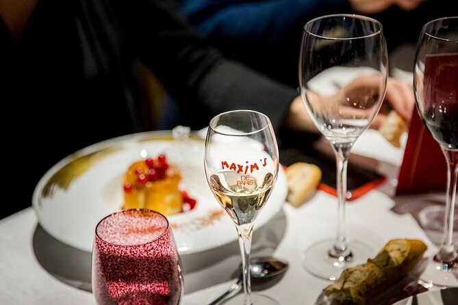 Paris Seine River Dinner Cruise by Maxim's with Champagne & Music - The Seine route: what you’ll see at each landmark stop