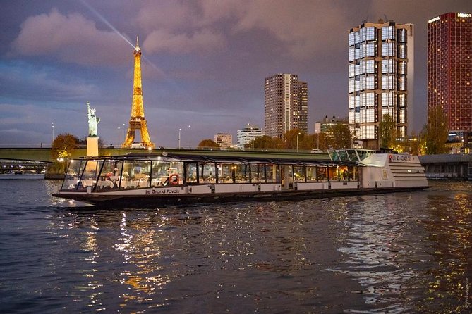 Paris Seine River Dinner Cruise with Champagne and Window Seating - The 3-Course Dinner and Champagne: What the Meal Actually Looks Like