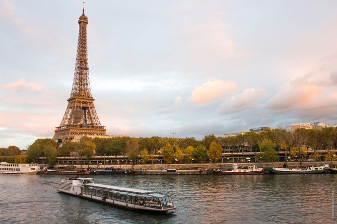 Paris Seine River Gourmet Lunch Cruise with Champagne Option - Service style: attentive, sometimes slow at first