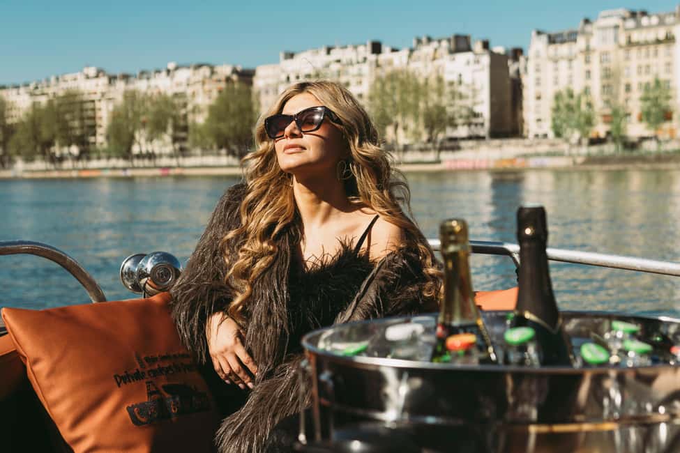 Paris: Seine River Private Cruise - Why the Seine feels different on a private or small-group boat
