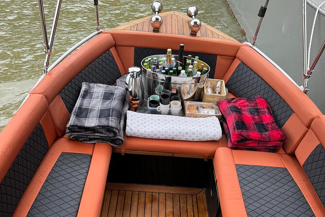 Paris Seine River Private or Shared Boat Tour - Weather and comfort: how to not get caught off guard