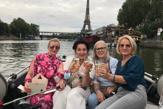 Paris Seine River Private or Shared Boat Tour - Louvre from the river: art museum scale without the ticket rush