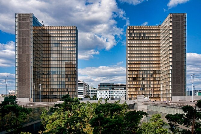 Paris Self-Guided Audio Tour - Getting rolling at Gare de Lyon: start big, then move smaller