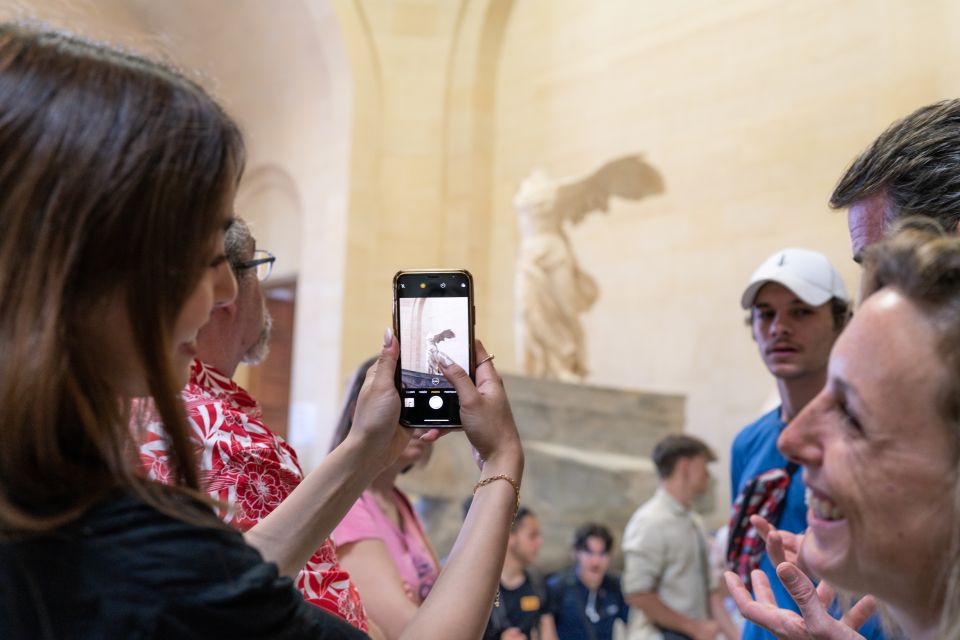 Paris: Skip-the-Line Louvre Highlights Guided Tour - Napoléon III Apartments and the Surprise Pleasure of Seeing the Rooms