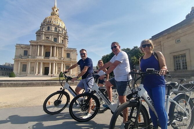 Paris: Small Group Highlights E-Bike Guided Tour - Stop 8: Eiffel Tower photo time and what’s not included