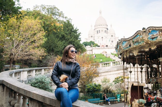 Paris: Small Group Moulin Rouge &Sacré Cœur Montmartre Tour - Wall of Love: multilingual romance, quick and iconic