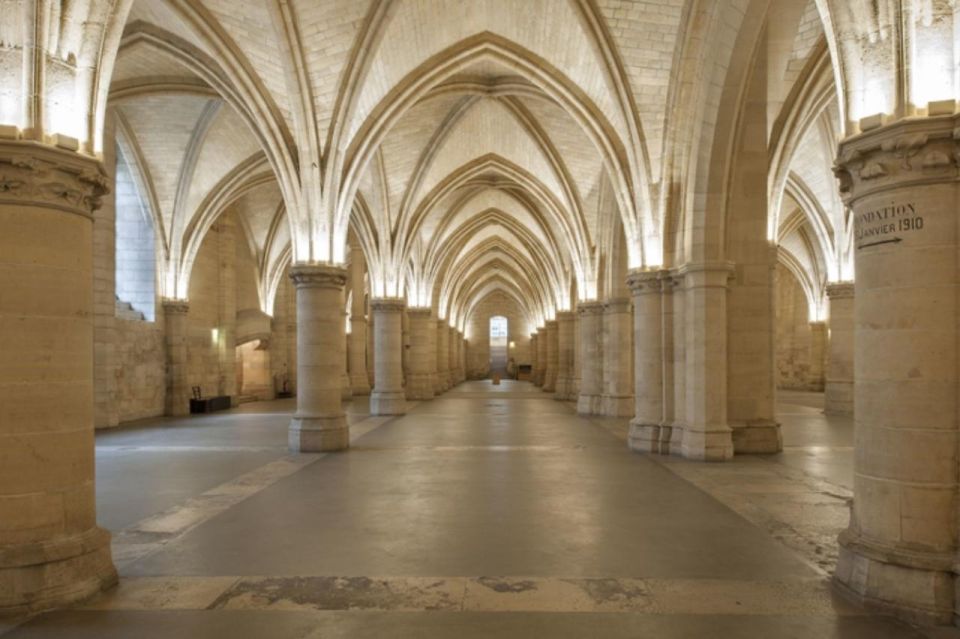 Paris: Ste-Chapelle, Conciergerie, Notre Dame Private Tour - Key highlights worth choosing this for