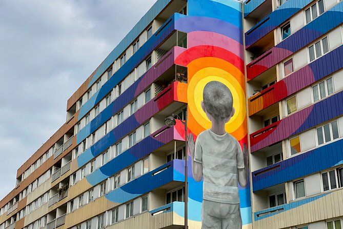 Paris Street Art, smartphone audioguided tour - Key things you’ll like about this Paris street art tour